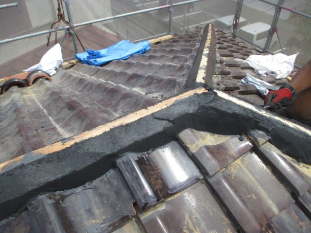 高砂市でモルロックで仕上げた棟下地